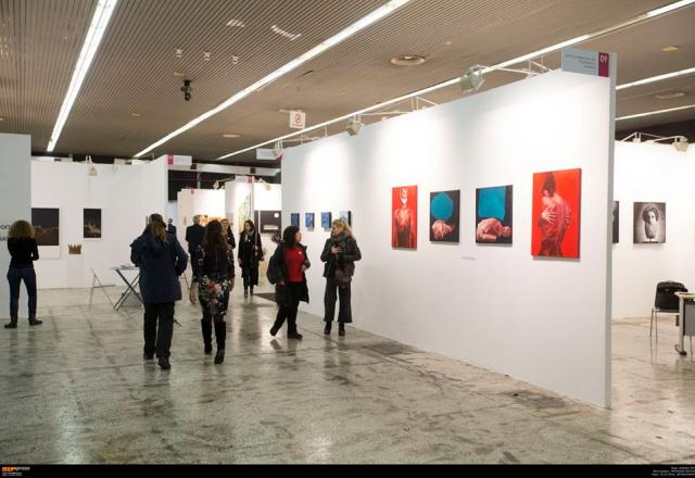 Σημαντικά αυξημένη η προσέλευση επισκεπτών στο πρώτο διήμερο της 3ης Art Thessaloniki International Contemporary Art Fair  Πλήθος φιλότεχνων κατακλύζει όλες τις εκδηλώσεις της έκθεσης  Επιτυχία σημείωσε η φιλανθρωπική δημοπρασία